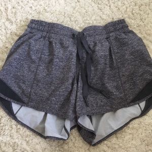 Lulu lemon hotty hot long ‘4 shorts